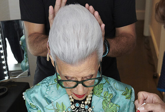 Iris Apfel x H&M: Saradnja u čast proslave 100. rođendana modne ikone!